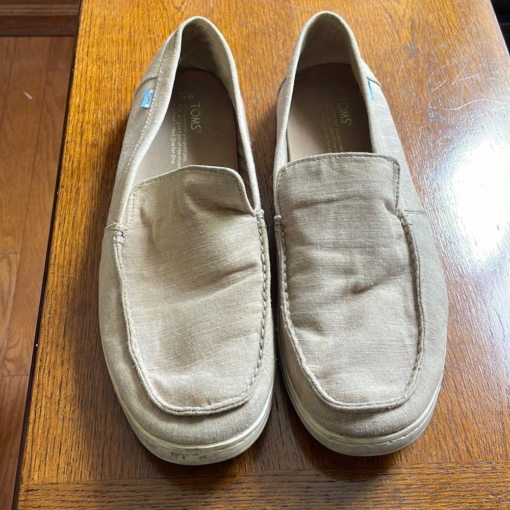 Toms canvas slip on loafer/ boat shoe 13 mens